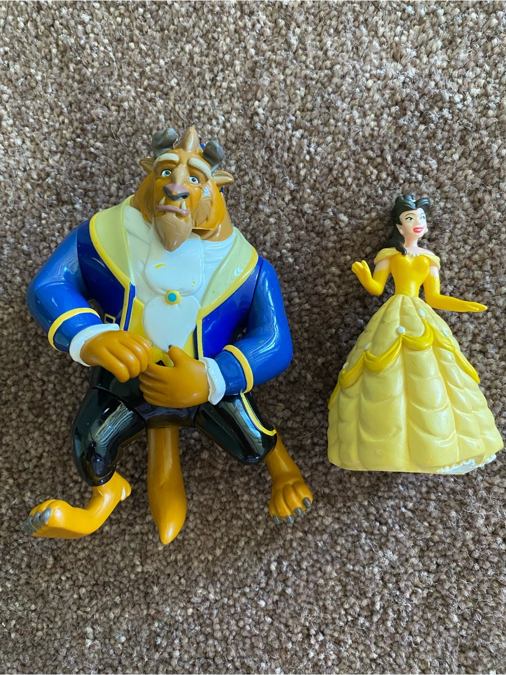 Disney Belle & Beast Figurine Set. Movable Beast parts